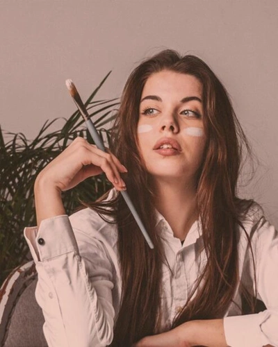 About Us About Us Aura Eyebrow Threading